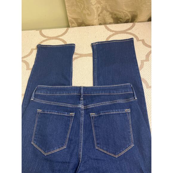 Old Navy Mid-Rise Wow Bootcut Dark Wash Blue Jeans, size 10 Tall - Picture 3 of 12